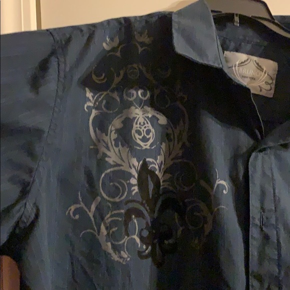 Men’s button down - Picture 2 of 2